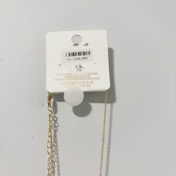 Chic & Chic Heart Pendant Necklace - Gold and Pink NWT - Picture 5 of 5